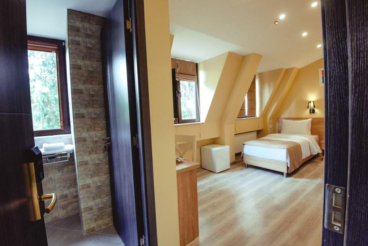 Bliss Hotel Tbilisi Buitenkant foto