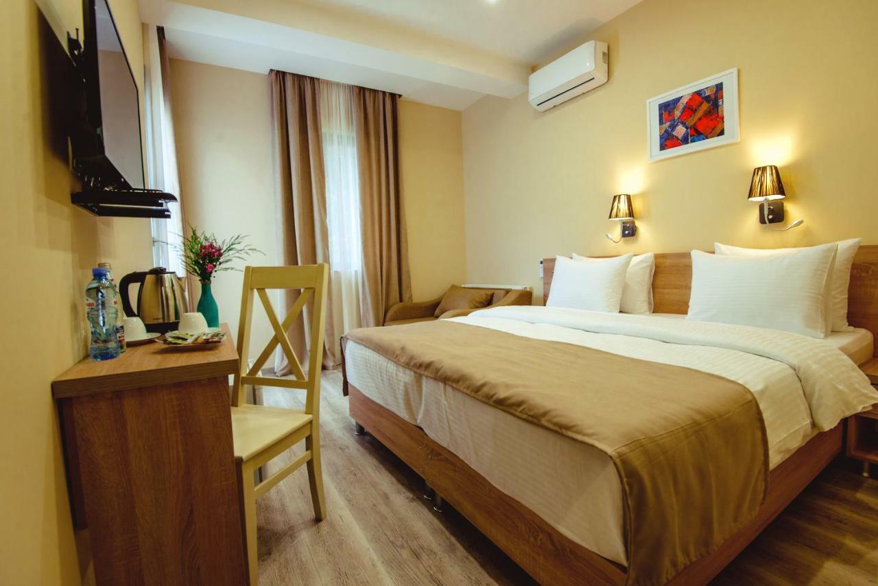 Bliss Hotel Tbilisi Buitenkant foto