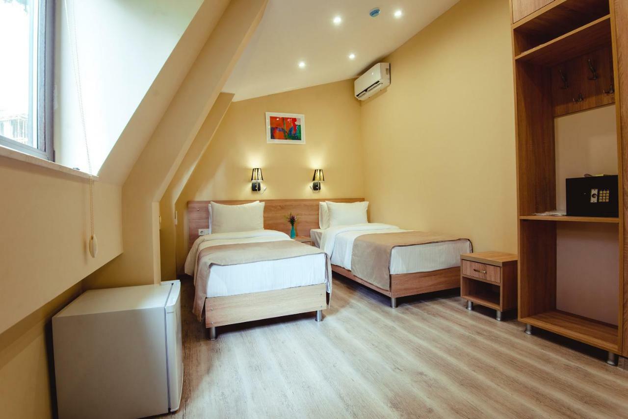 Bliss Hotel Tbilisi Buitenkant foto