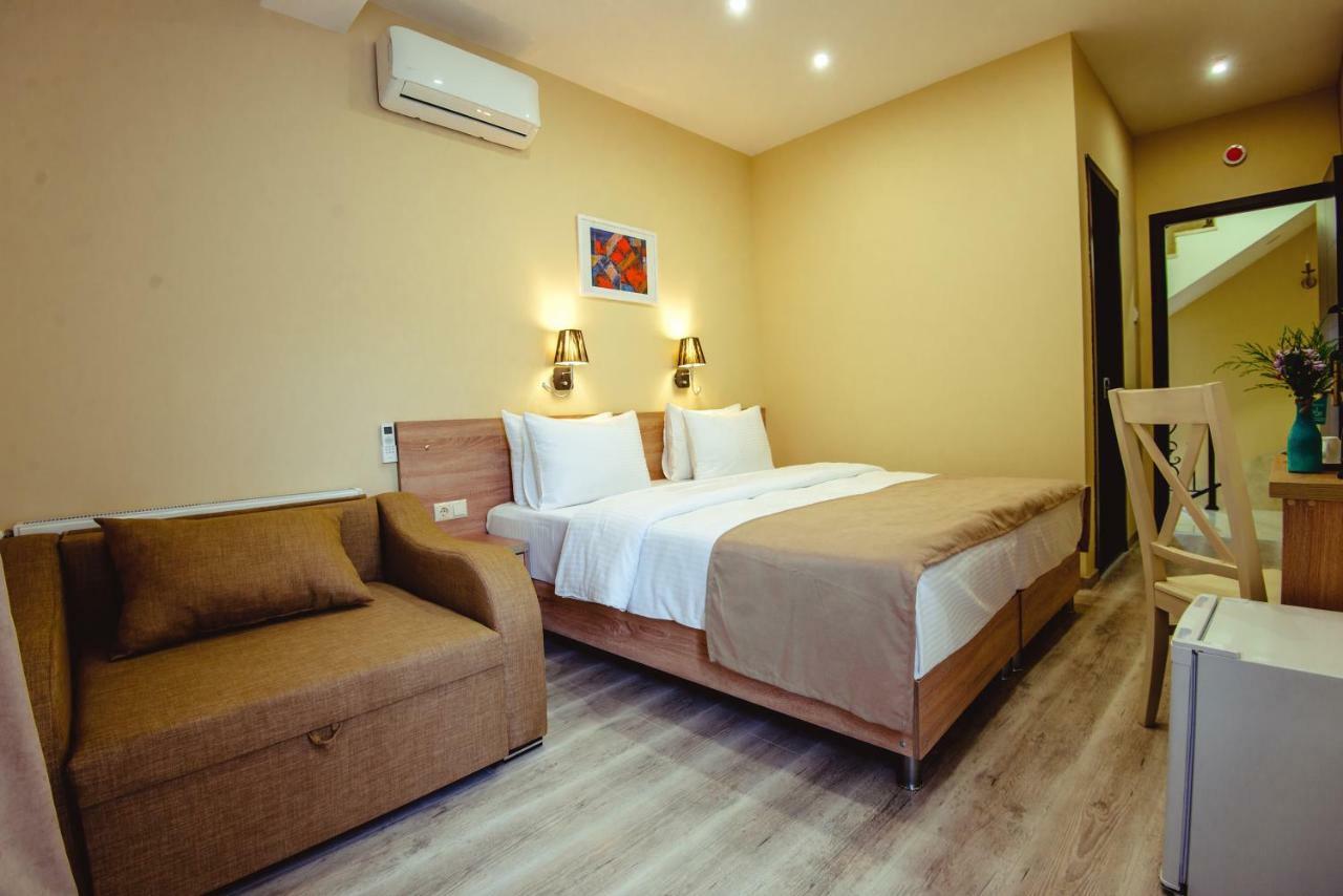 Bliss Hotel Tbilisi Buitenkant foto