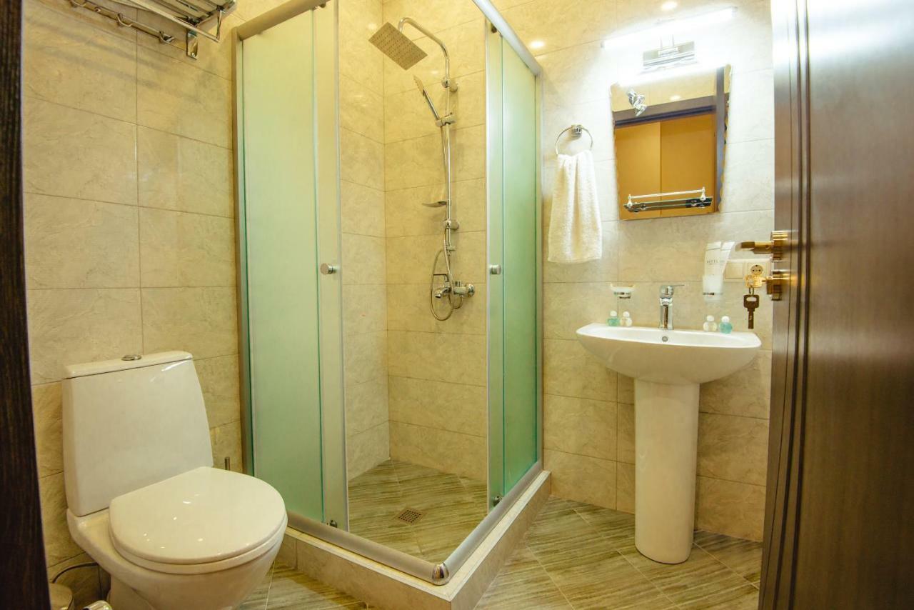 Bliss Hotel Tbilisi Buitenkant foto